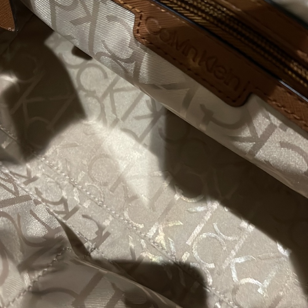 Calvin Klein Purse - Picture 7 of 10